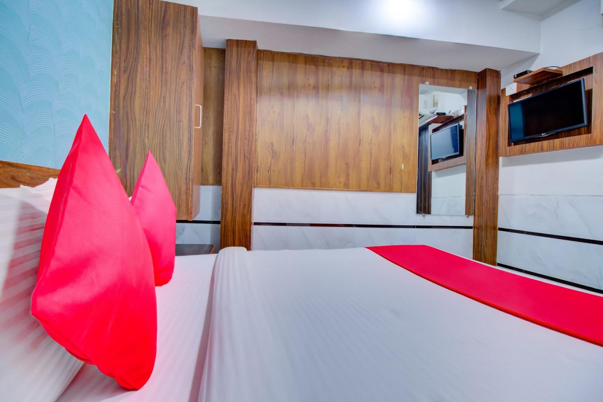 Hotel O Sion Residency Мумбаи Экстерьер фото